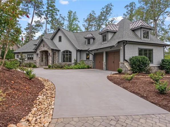 664 Crystal Cove Trl, Salem, SC 29676