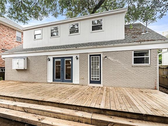 4th image of 6932 Catina St