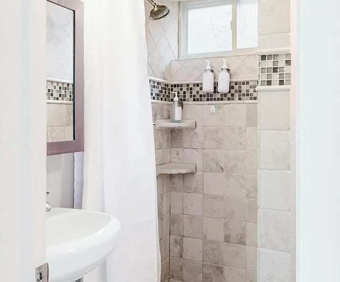 565 Winona Ct — Photo 19