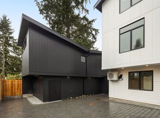 14039 Densmore Ave N, Seattle, WA 98133