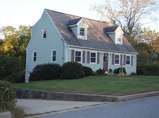 96 Pine Orchard Rd, West Warwick, RI 02893