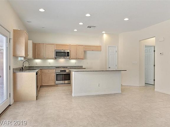 5th image of 6471 Carmel River Ave