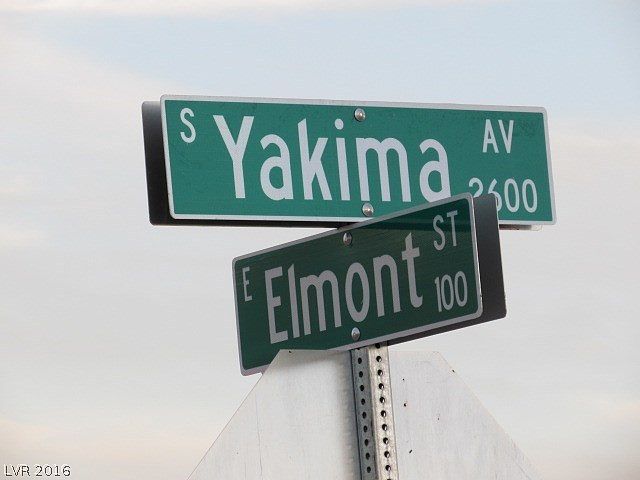 1st image of 2571 S Yakima Ave
