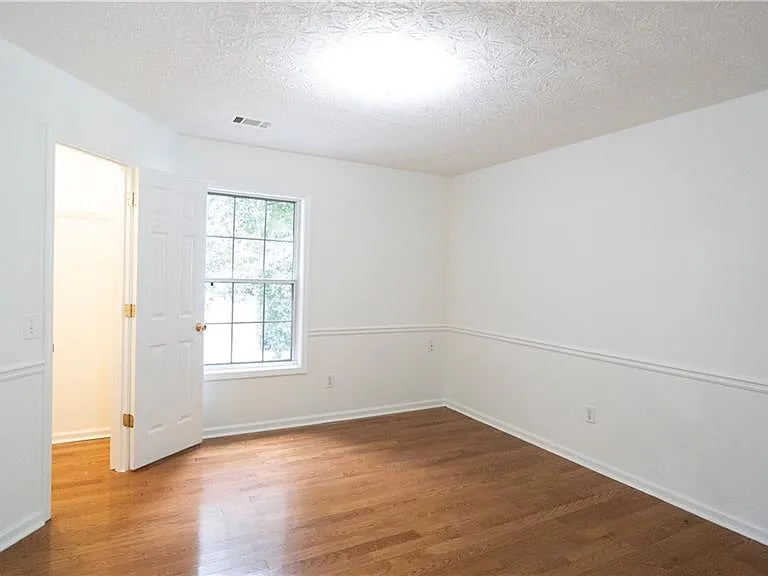 1607 Tunbridge Ln — Photo 30
