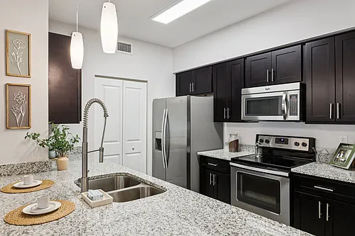 Mila Apartments Photo 1