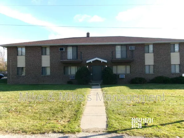 7452 N Granville Rd #1, Milwaukee, WI 53224