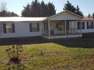 2527 Young Rd, Walnut Cove, NC 27052