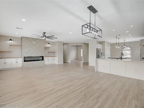 2603 Savannah Springs Ave, Henderson, NV 89052