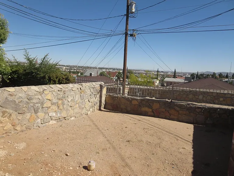 2020 Rogelio Ave — Photo 17