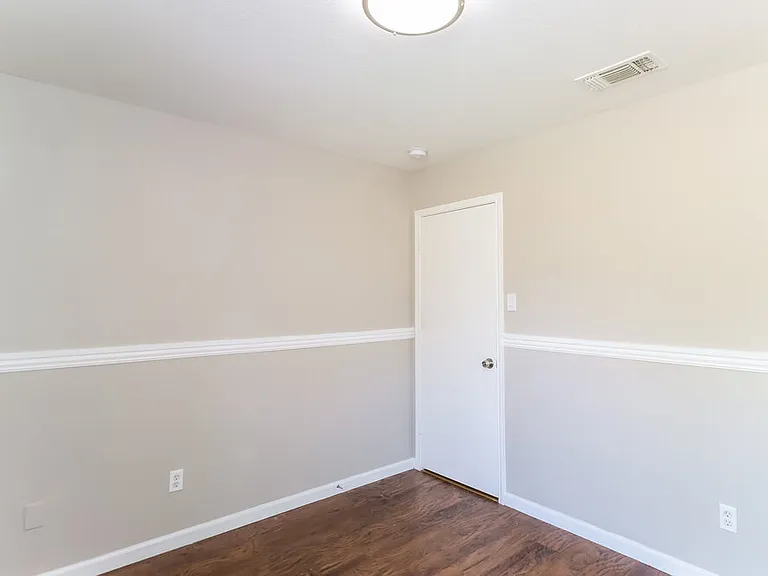704 Mimosa Trl — Photo 12