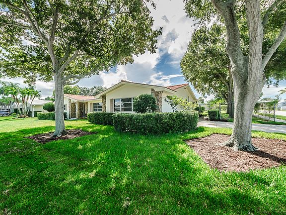 2nd image of 2131 Ibis Dr
