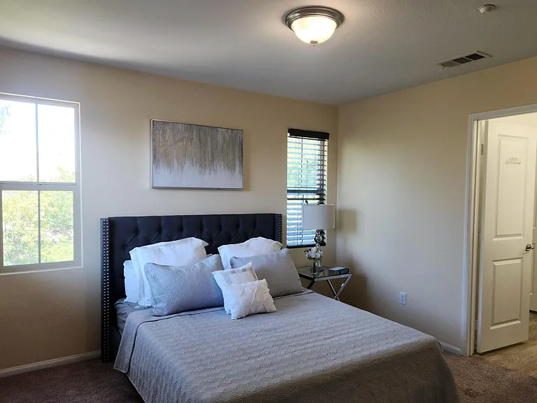 1823 Peach Ct #7 — Photo 18