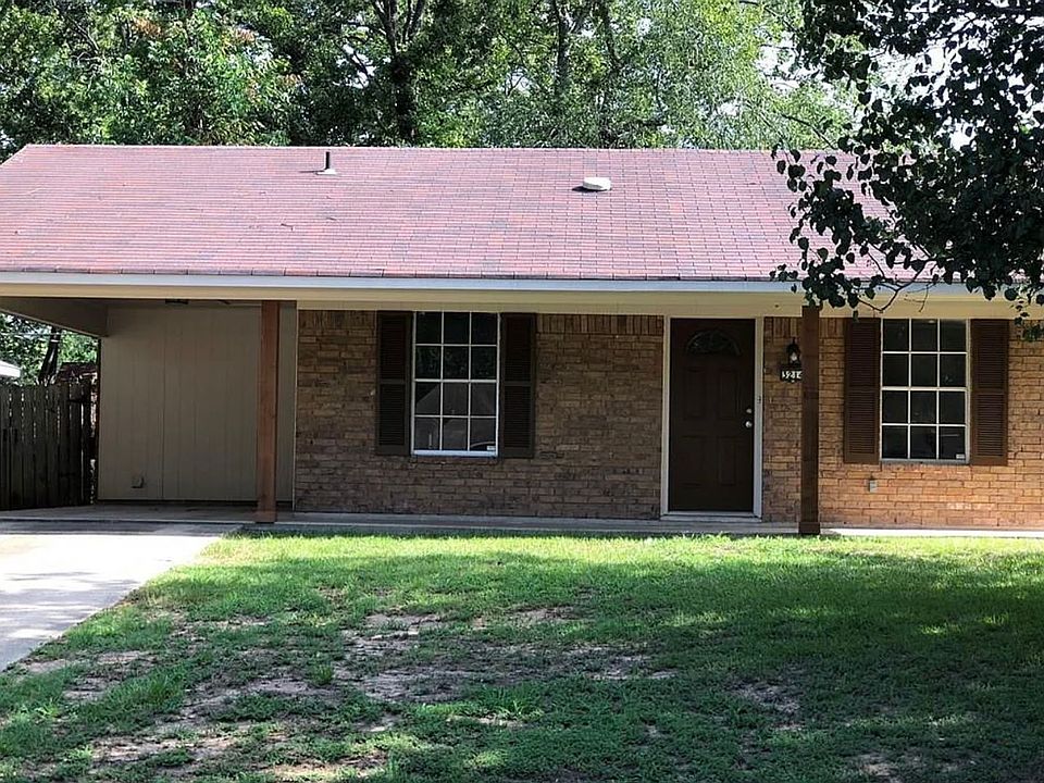 1st image of 3214 Mackey Ln