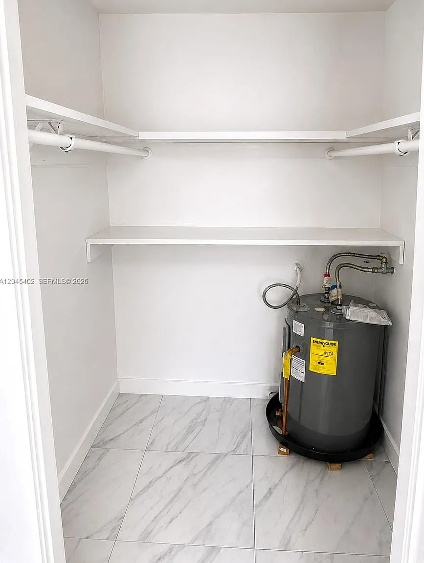 1 bed, 1.0 bath, $1,500 — Photo 4