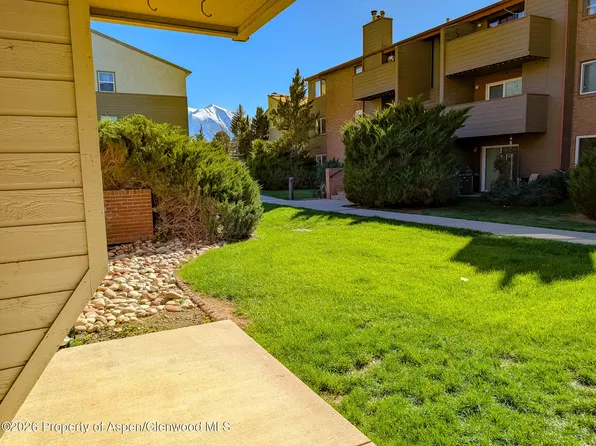 82 Roaring Fork Ave APT A2, Carbondale, CO 81623