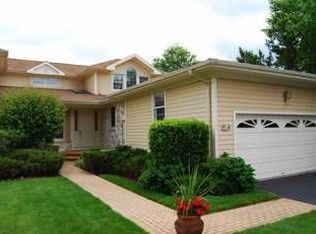 337 Baltustrol Cir, Roslyn, NY 11576