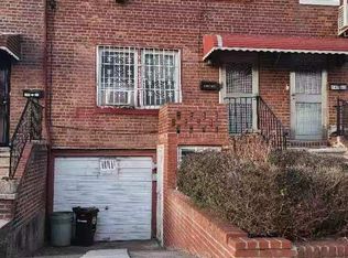 14903 Reeves Ave, Flushing, NY 11367