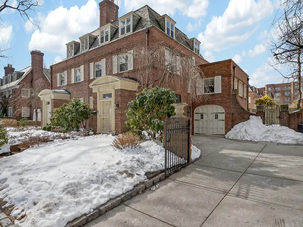 34-22 87th Street image 1 of 29