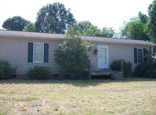 1275 Rainbow Rd, Advance, NC 27006