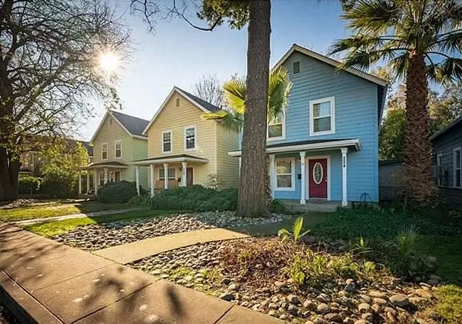 **Reserve For Summer 2027** - Beautiful Home Close To Downtown Chico — Photo 1