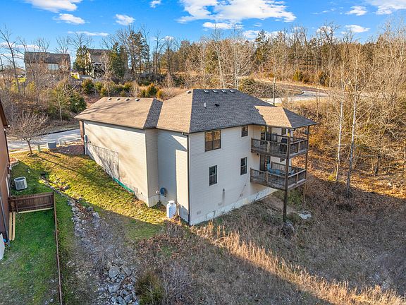 3rd image of 101 Jury Lane