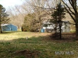 104 Off T, Waterford, OH 45786