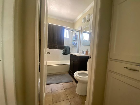 2nd image of 1766 Grand Ave House 1766