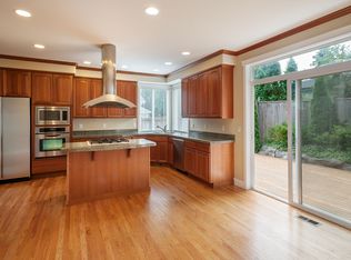 7321 126th Ave NE, Kirkland, WA 98033