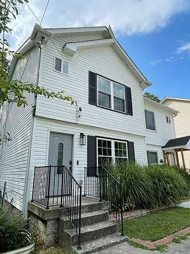 2713A Gear Ave Photo 1