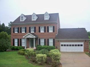 5505 Heworth Ct, Jamestown, NC 27282