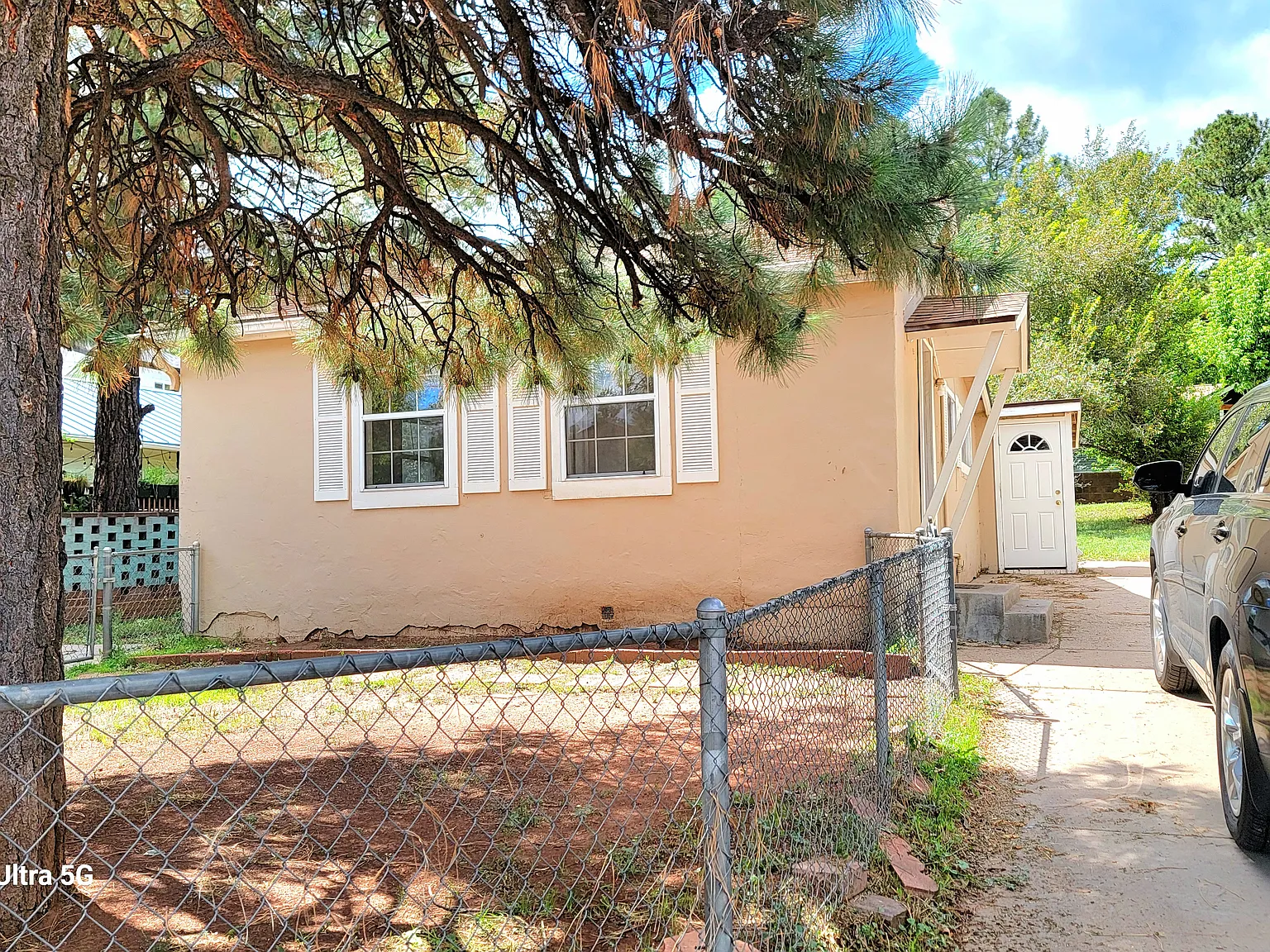 2 bed, 900 sqft, $1,400 — Photo 3