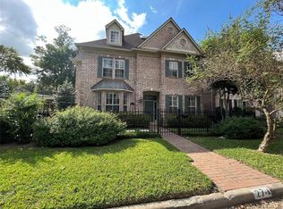 27 Lana Ln UNIT A, Houston, TX 77027