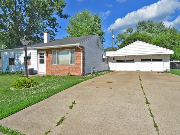 1420 Seminole Dr, Ottawa, IL 61350