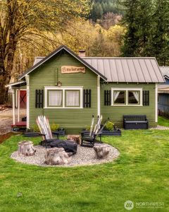 205 Old Cascade Highway E, Skykomish, WA, 98288