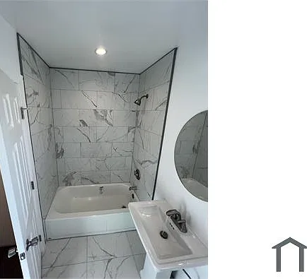 947 N Wilmington Blvd #7 — Photo 4