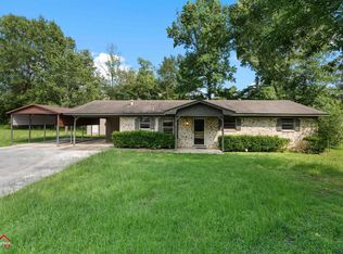 711 Comer St, Carthage, TX 75633