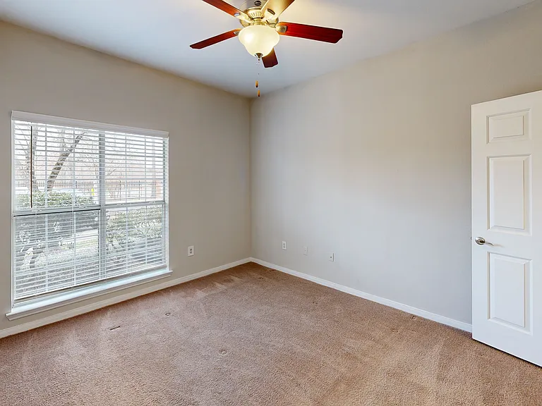 The Carriage Homes at Wyndham — Photo 46
