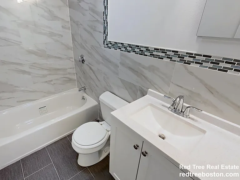 47 Cameron St — Photo 6
