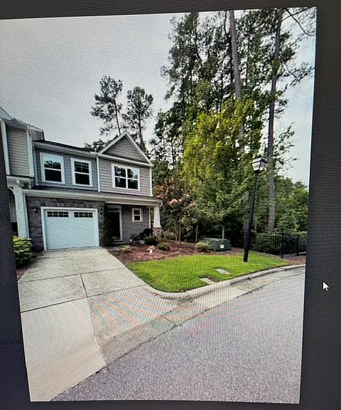 108 Silas St — Photo 1
