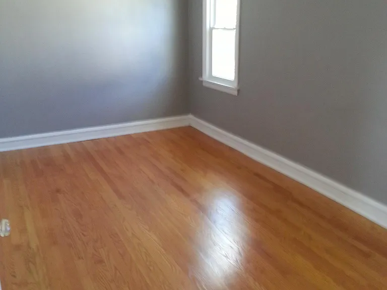 5445 N Lotus Ave — Photo 1