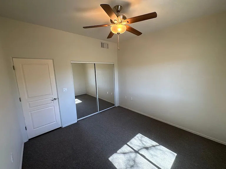 9731 E Kleindale Rd — Photo 21