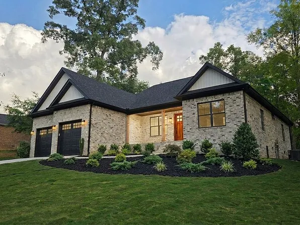 77 Alyssa Ln, Anniston, AL 36207