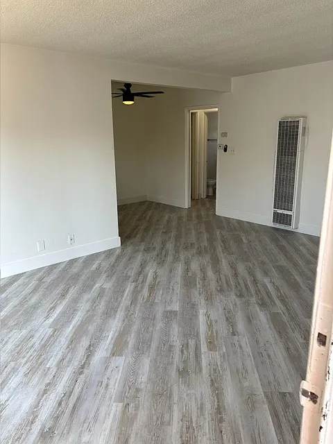 734 N Inglewood Ave - 4 — Photo 1