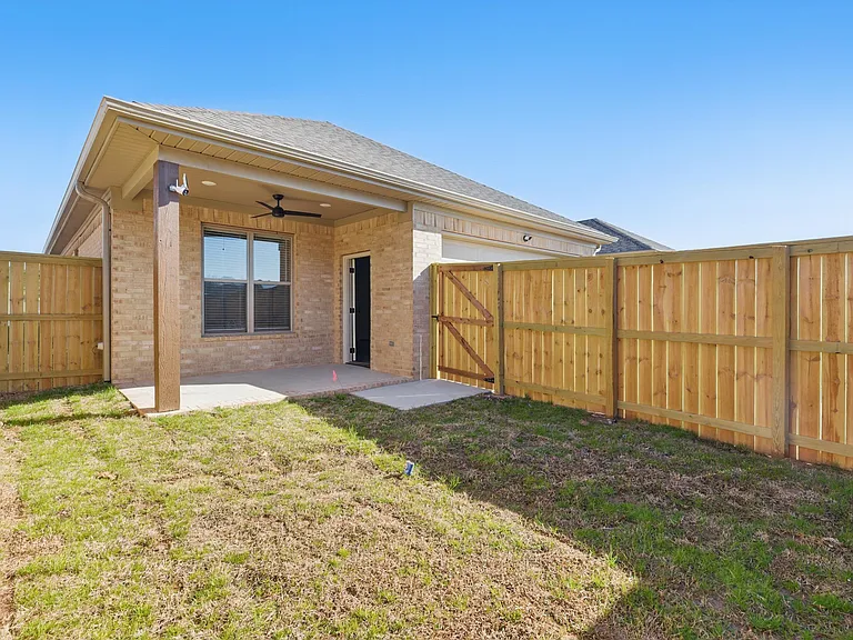 117 Edgewood Cir — Photo 28