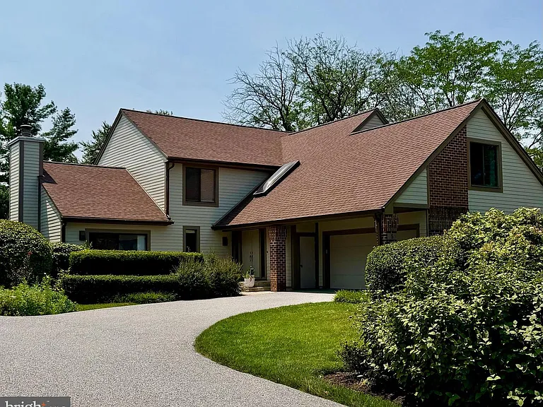 5 Whitebridge Ct #5 — Photo 1
