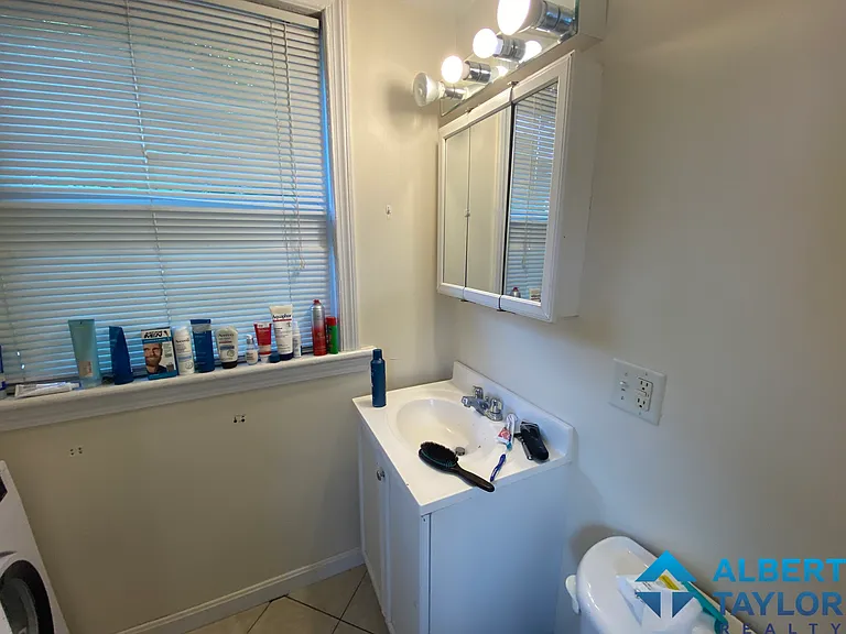 288 Foster St #1 — Photo 12
