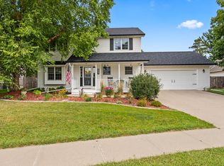 527 Crystal St, Ames, IA 50010
