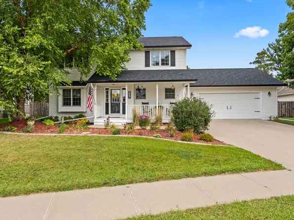 527 Crystal St, Ames, IA 50010