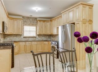 3114 Parkview Dr, Spring Valley, NY 10977