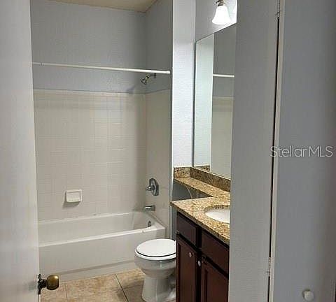 3rd image of 102 VISTA VERDI CIRCLE #124